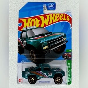 New Hot Wheels 87’ Dodge D100